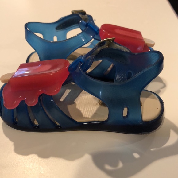 EUC Mini Melissa Popsicle Fishermen Jelly’s sz 5 - Picture 6 of 9